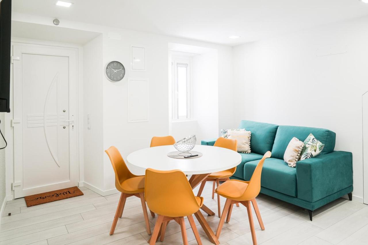Nazare One Bedroom, 2 Mins From The Beach Zewnętrze zdjęcie